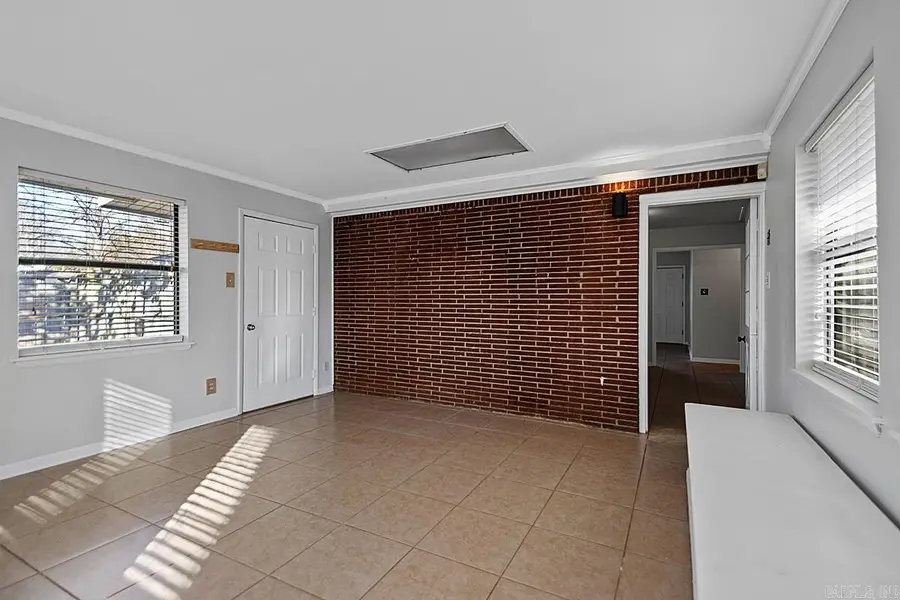 508 N James Street, Jacksonville, AR 72076 - #3