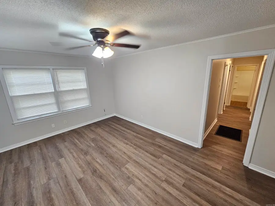 11 Hays Ct, North Little Rock, AR 72118 - #3