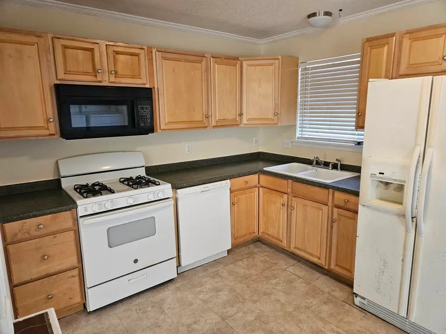 6220 Whitby Ln, North Little Rock, AR 72118 - #3