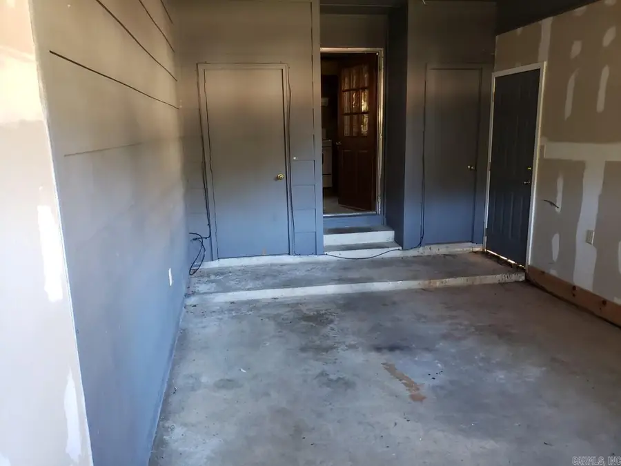 5517 Granby Rd, North Little Rock, AR 72118 - #3