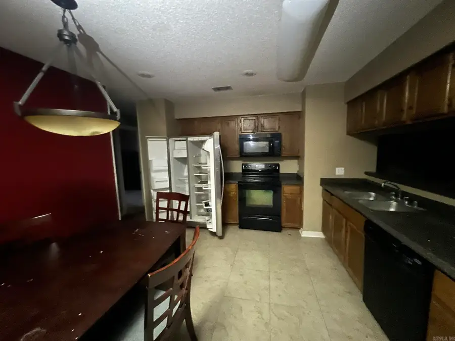 43 Oak Ridge Drive, Maumelle, AR 72113 - #3