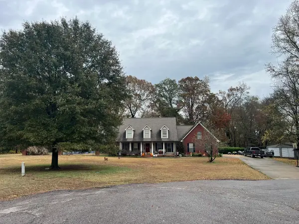 9 Fair Beauty Avenue, Nashville, AR 71852