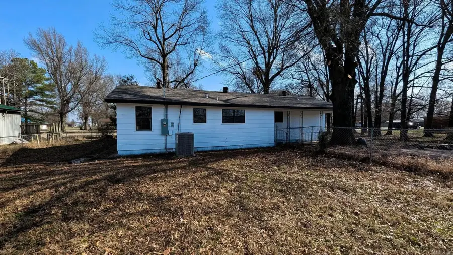 502 SE Miller Street, Hoxie, AR 72433 - #3