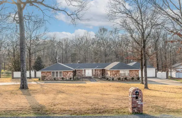 11809 Timber Creek Road, North Little Rock, AR 72118