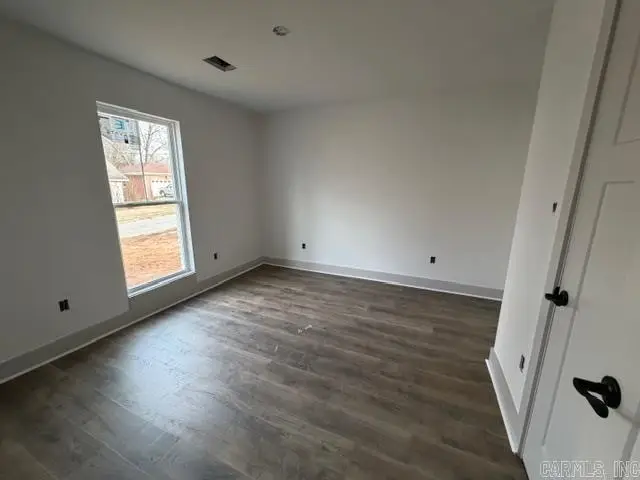 303 1/2 N West Street, Morrilton, AR 72110 - #3