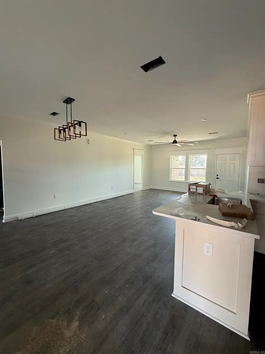 515 Madeleine Circle, Austin, AR 72007 - #2