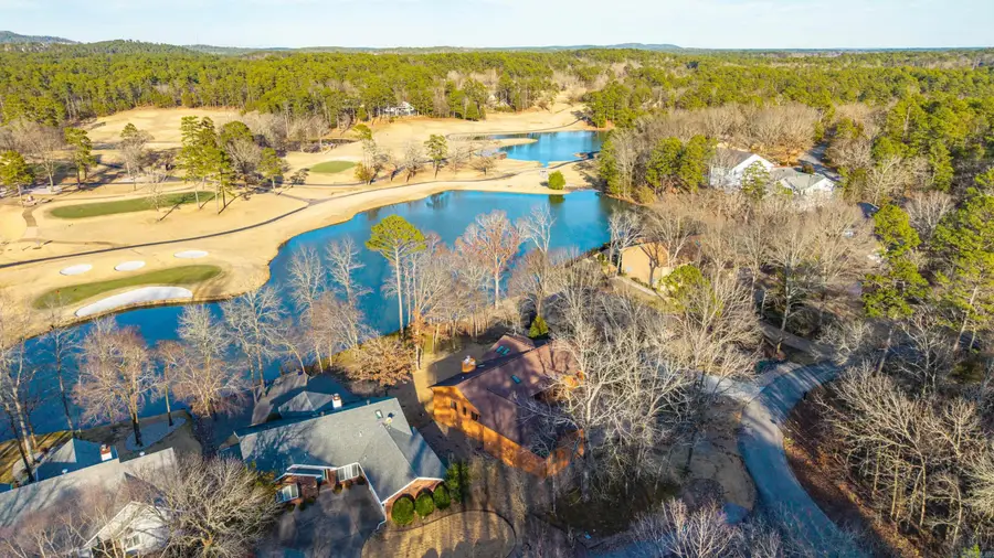 18 Lindura Way, Hot Springs Village, AR 71909 - #3