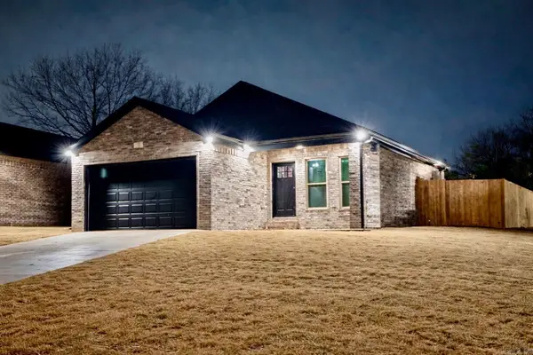 2314 Rector Rd, Paragould, AR 72450