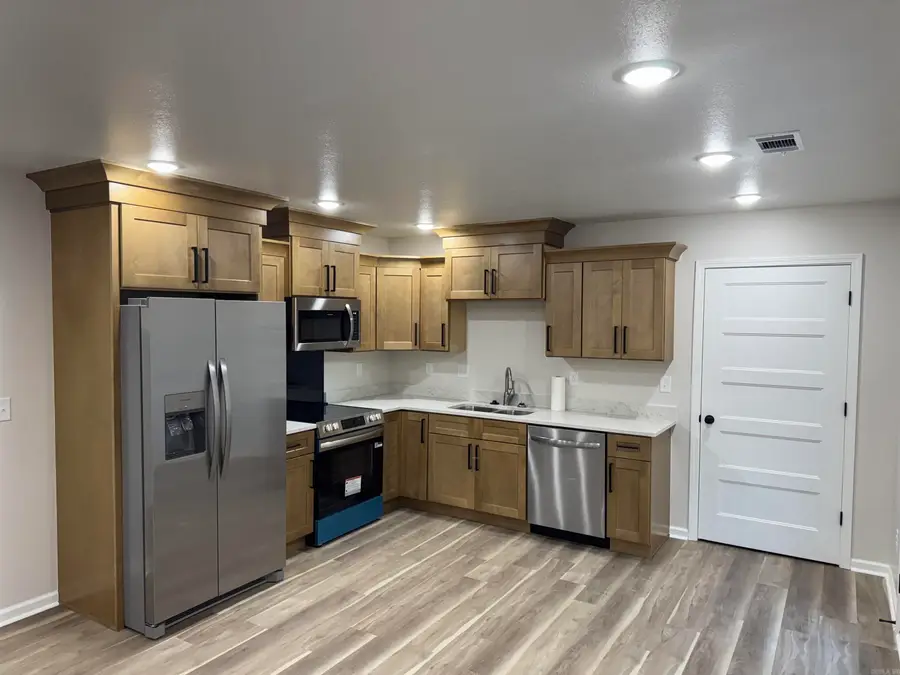 2306 Rector Rd, Paragould, AR 72450 - #2