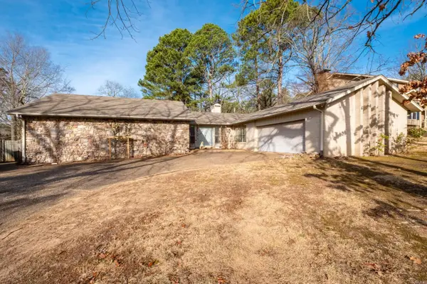 12808 Saint Charles Boulevard, Little Rock, AR 72211