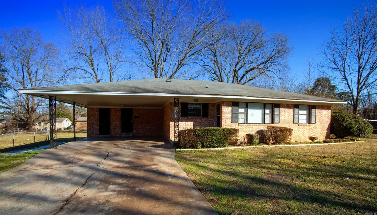 5601 Bliss Cir, Little Rock, AR 72209 - #1