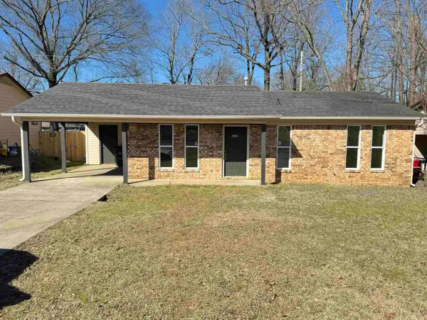 1305 Ray Road, Jacksonville, AR 72076
