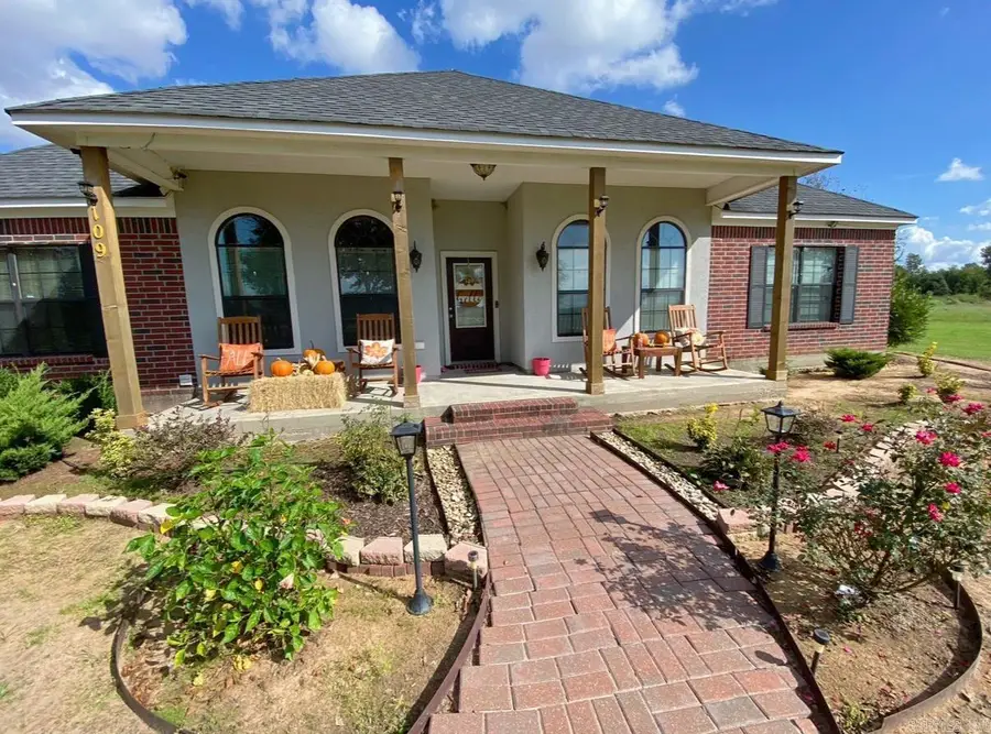 109 Masonville Rd. Road, McGehee, AR 71654 - #2