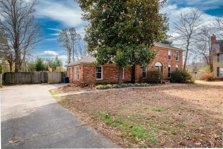 29 Oak Tree Circle, North Little Rock, AR 72116 - #3