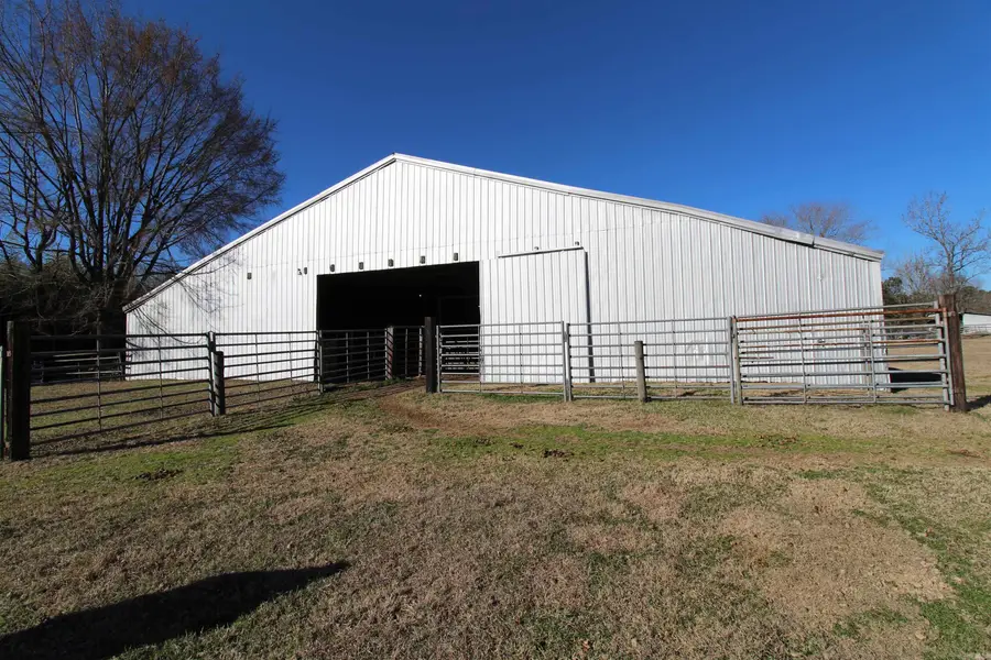 612 Sanders Dr, Redfield, AR 72132 - #3