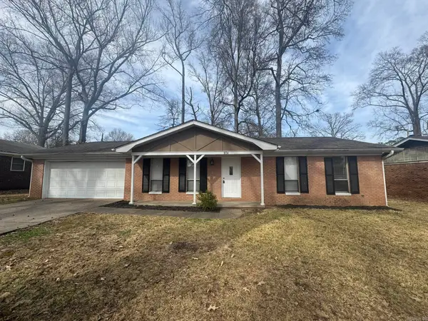 1034 Grayland Drive, Jacksonville, AR 72076