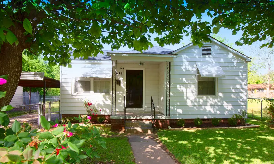 303 Boggs Street, North Little Rock, AR 72117 - #2