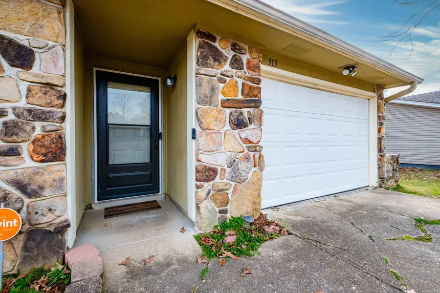 913 Nicole Drive, North Little Rock, AR 72118 - #2