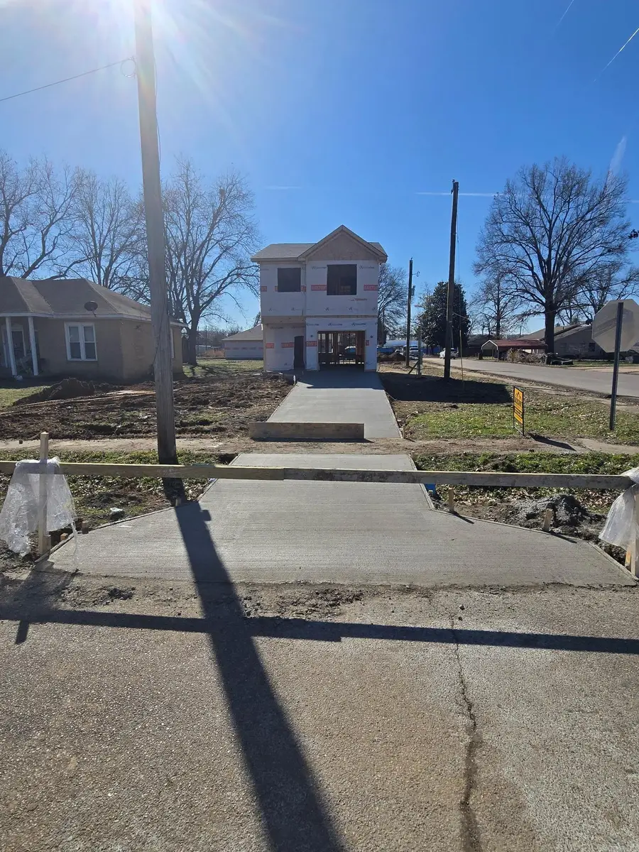 630 W Calhoun, Luxora, AR 72358 - #2