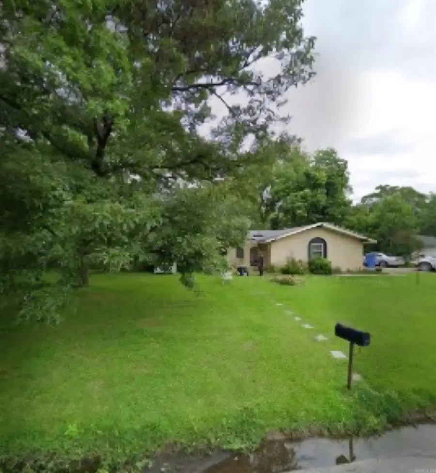 1104 Chicot Drive, Dermott, AR 71638 - #2