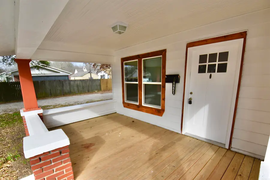 1221 Georgia Street, Malvern, AR 72104 - #3