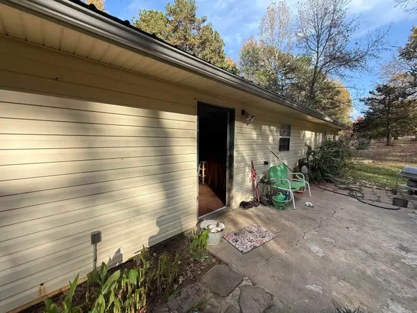 5 Crystalwood Drive, Mayflower, AR 72106