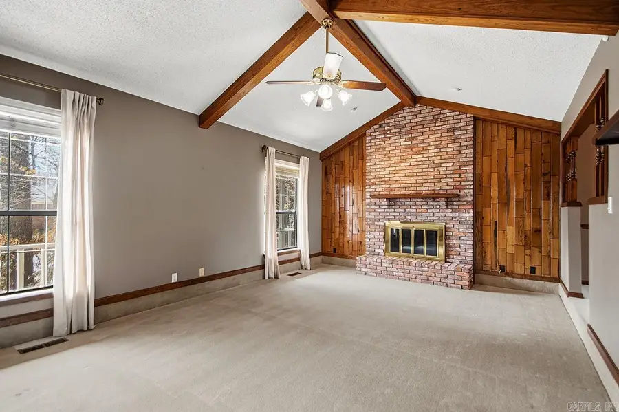 16 Thornhill Drive, Sherwood, AR 72120 - #3