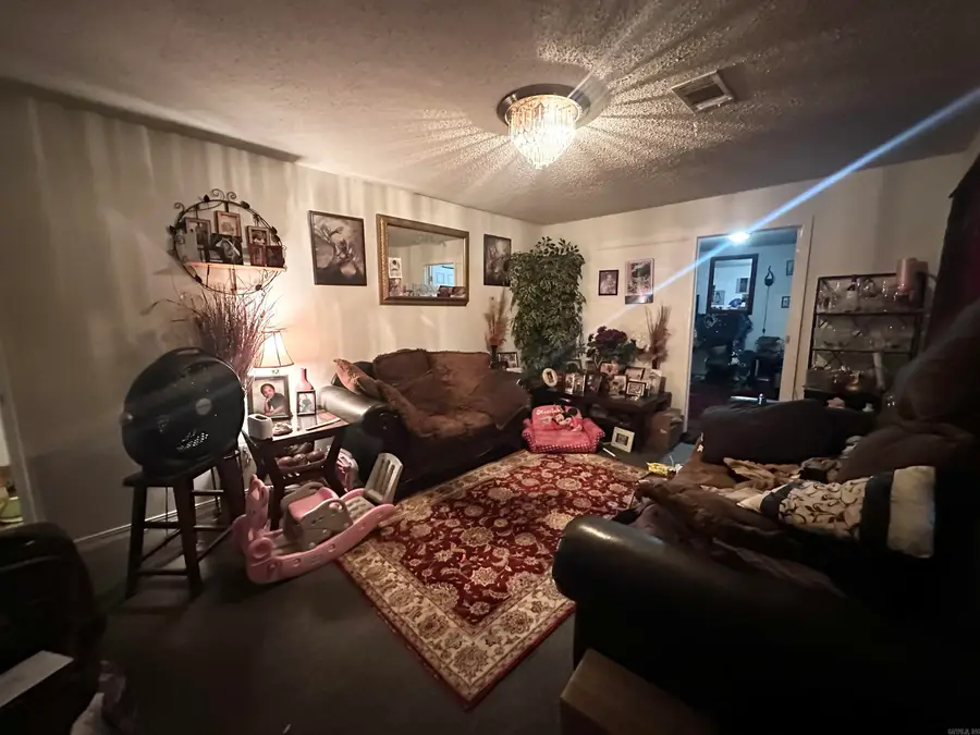 11 School St., Pine Bluff, AR 71602 - #2