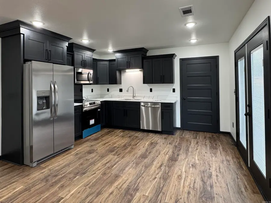 2310 Rector Rd, Paragould, AR 72450 - #2