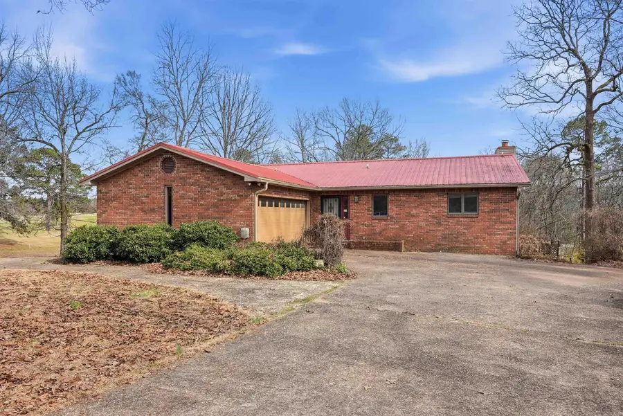 110 Fairway Ct, Hot Springs, AR 71913 - #2