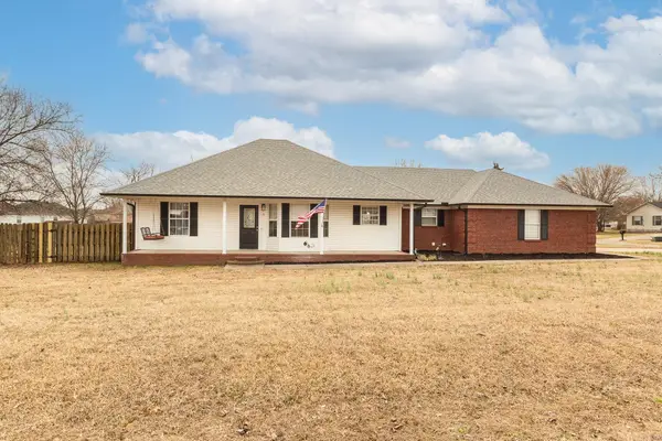 31 Crosswind Cove, Ward, AR 72176