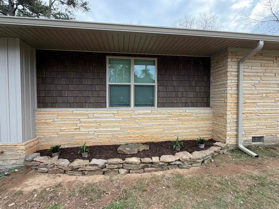 501 W North Street, Heber Springs, AR 72543 - #3