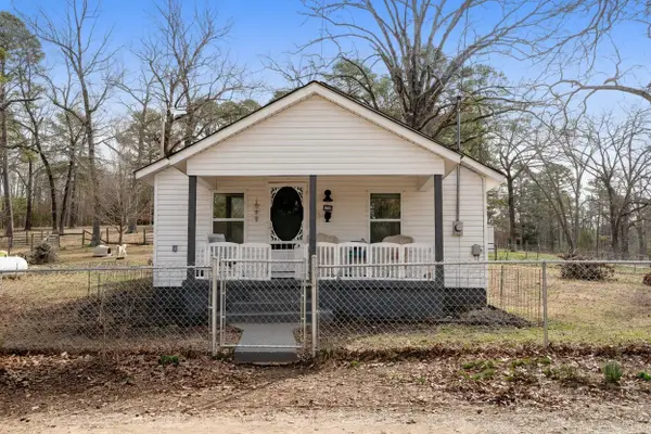 56 Sidney, Evening Shade, AR 72532