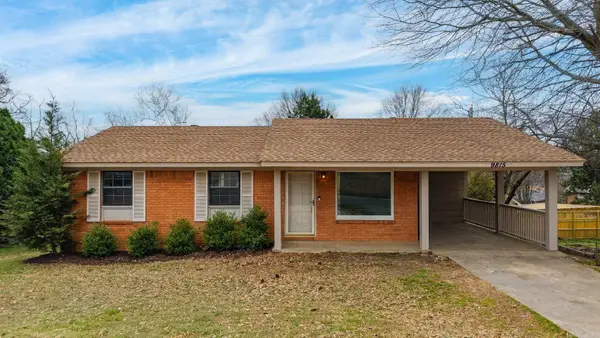 9815 Brooks Ln Lane, Little Rock, AR 72205