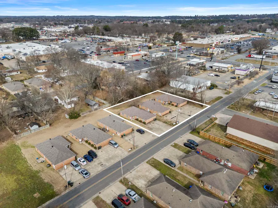 723-727-731 Third Avenue, Conway, AR 72032 - #2