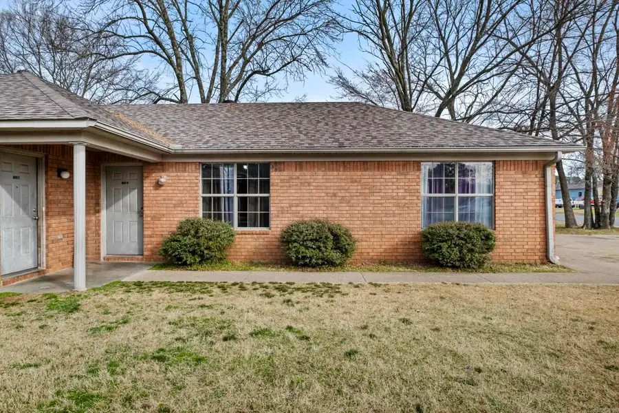 723-727-731 Third Avenue, Conway, AR 72032 - #3