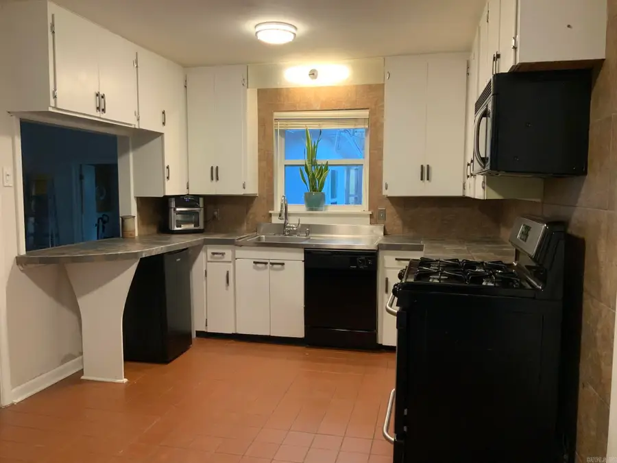 6708 Evergreen Dr, Little Rock, AR 72207 - #2