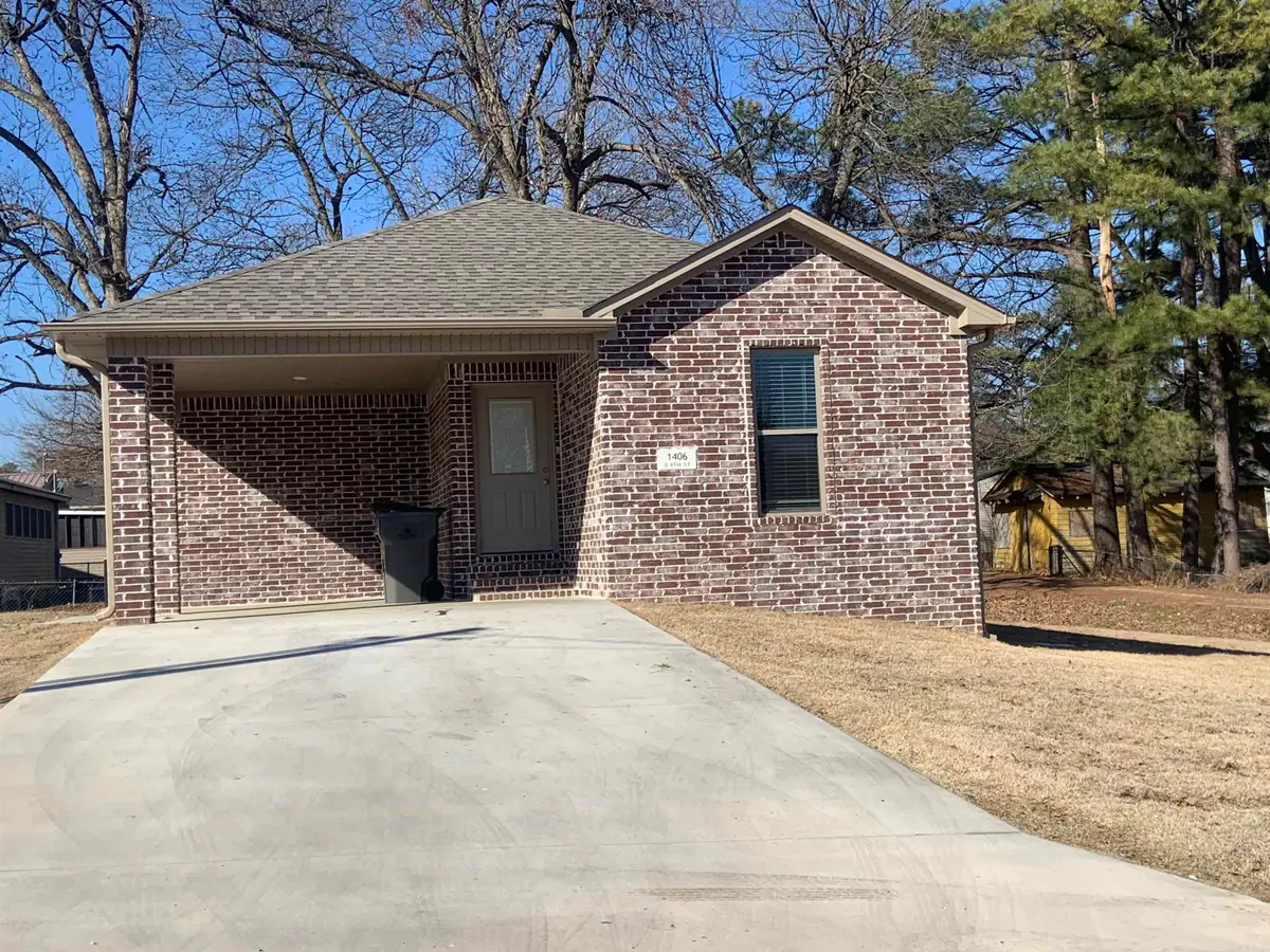 1406 South 8th Street, Paragould, AR 72450 - #1