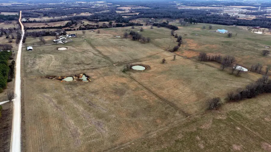 1274 Cutoff Road, Melbourne, AR 72556 - #2