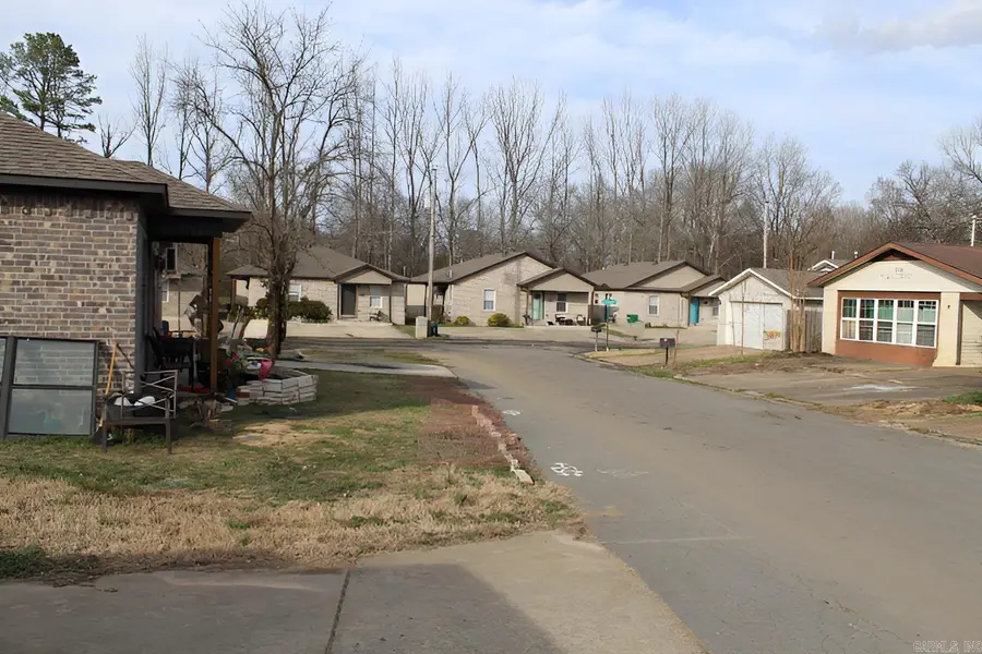 17 Villas Drive, Sherwood, AR 72120 - #2