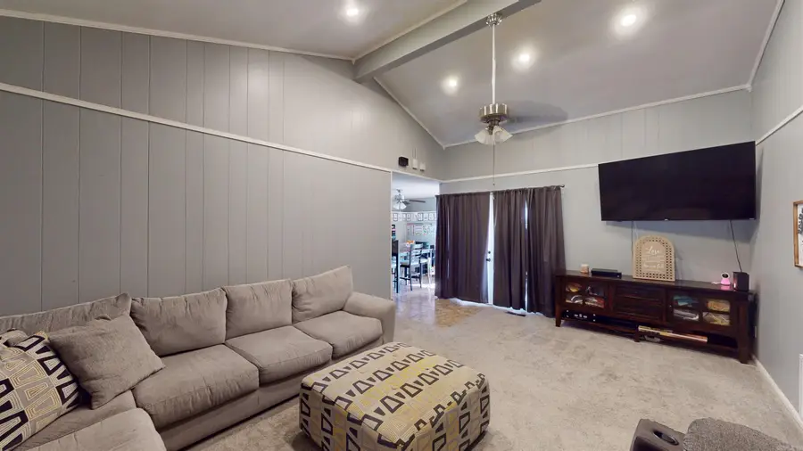 301 Foxfire Drive, Paragould, AR 72450 - #2