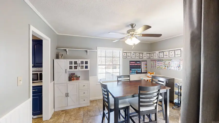 301 Foxfire Drive, Paragould, AR 72450 - #3