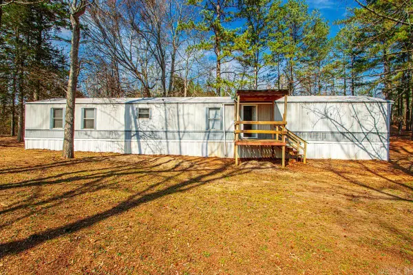 8618 Hicks Road, Mabelvale, AR 72103