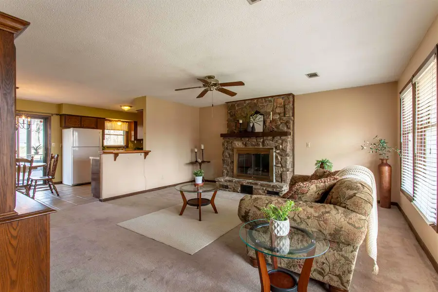 7 Winnebago Drive, Cherokee Village, AR 72529 - #2