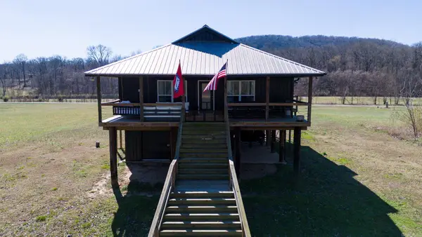 108 Upper Yorktown Drive, Locust Grove, AR 72550