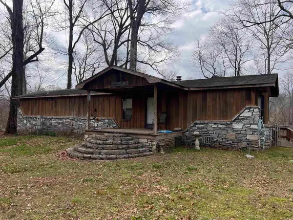 145 Trout Valley Rd, Wilburn, AR 72179