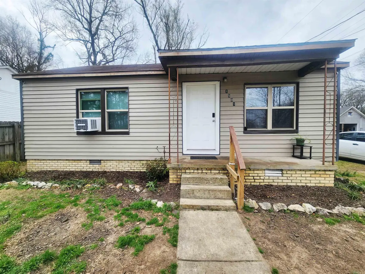 1501 E Highland Avenue, Malvern, AR 72104 - #1