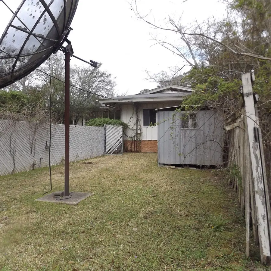 147 Woodland Drive, El Dorado, AR 71730 - #2