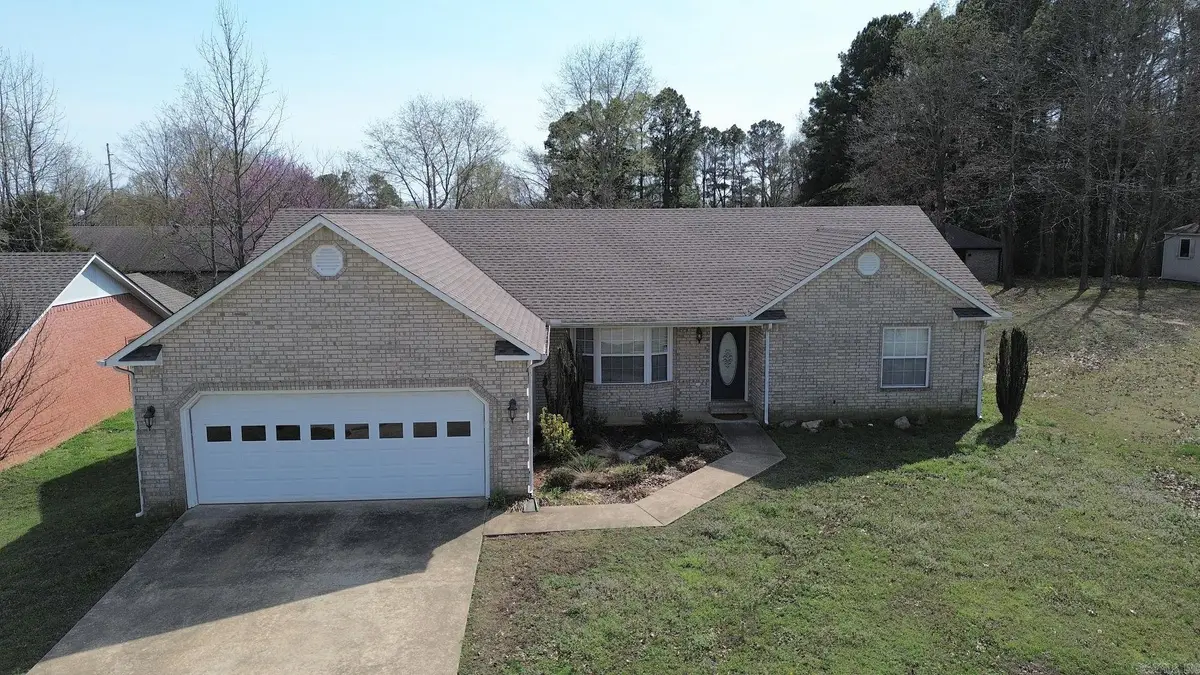 2004 Dana Marie, Paragould, AR 72450 - #1