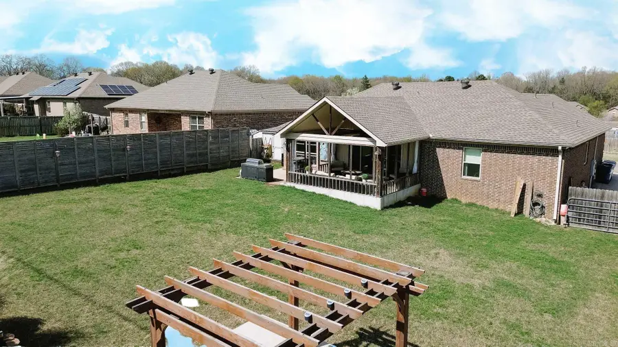 211 Creek View Drive, Austin, AR 72007 - #2